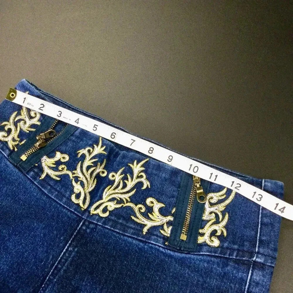L K Best Womens Size 28 Denim Jeans Blue Gold Embroidery Flare Leg Medium Wash - Picture 4 of 8